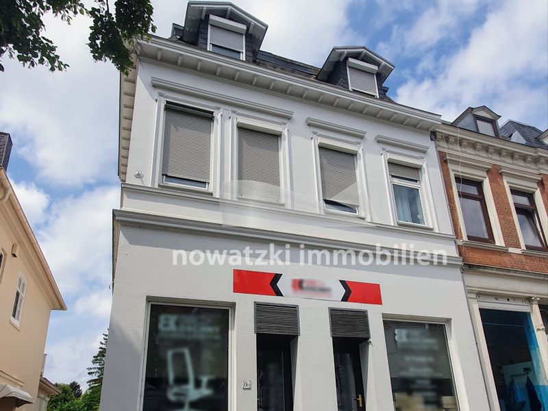 Beste Sichtlage! Laden/ Büro/ Praxisflächen auf der Kronsforder Allee
