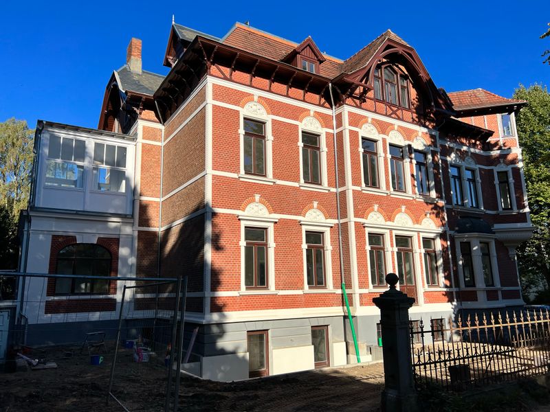 RESERVIERT!!! WHG Nr. 3 – Sanierte Erdgeschoss-Wohnung mit Terrasse im Grünen – St.Jürgen
