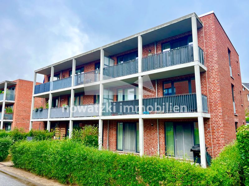 +++Gepflegter Neubau mit Balkon zwischen Holstentor & Drägerwerk !!!