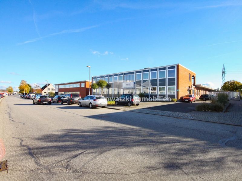 *** Büro/ Gewerbe 150m² + Stellplätze + 150Lager - Genin ***