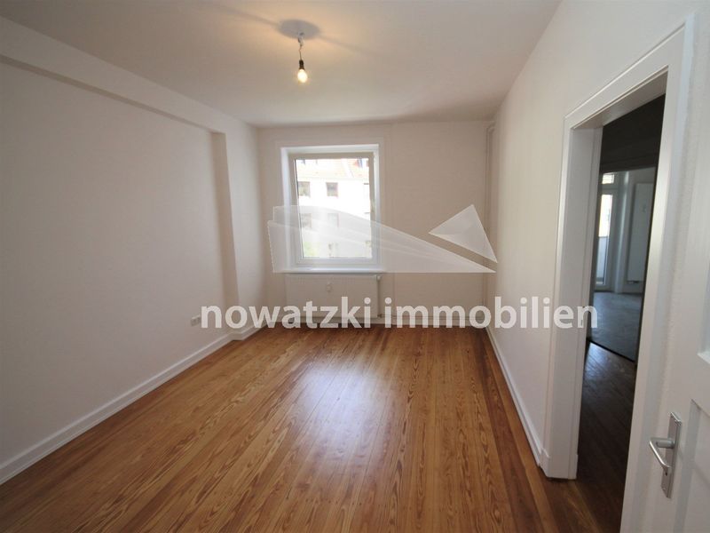 +++Liebevoll sanierter Altbau mit Balkon in St. Lorenz Süd!!!